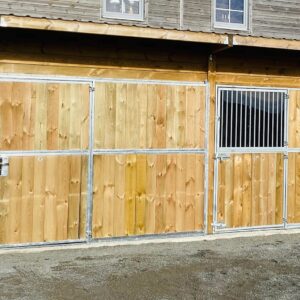 Sadelkammare Front Confort